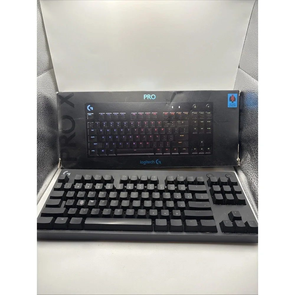 Logitech PRO Tenkeyless Mechanical Gaming Keyboard YU0039, Blue Switches, Tested